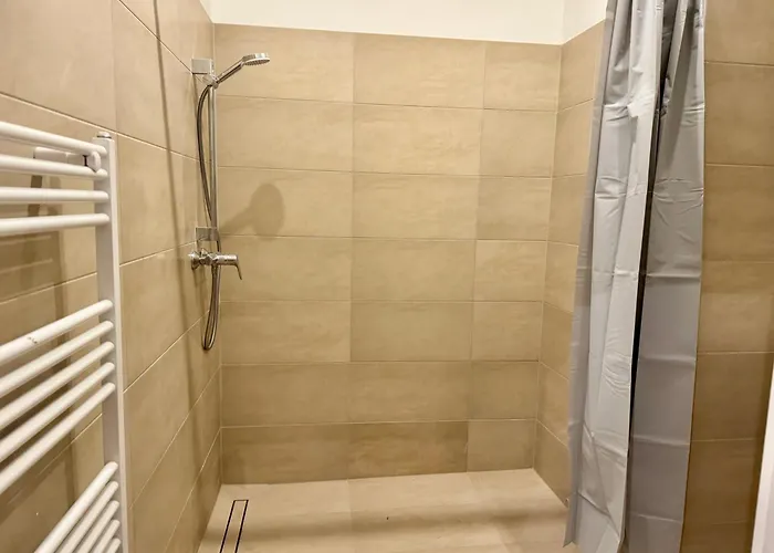 Stylish Cosy 2 Bedroom With Free Parking Apartamento