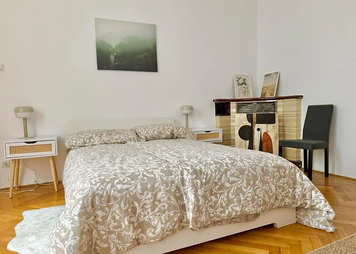 Stylish Cosy 2 Bedroom With Free Parking * Viena